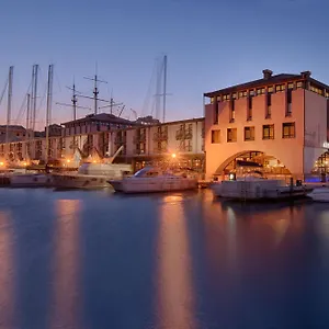 Hotel Nh Collection Marina
